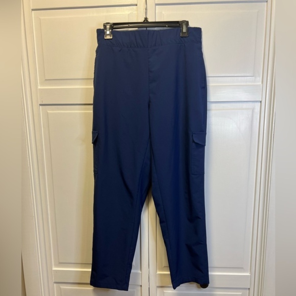 Apana Lightweight Cargo Pants Size Women’s Large Color Navy Blue